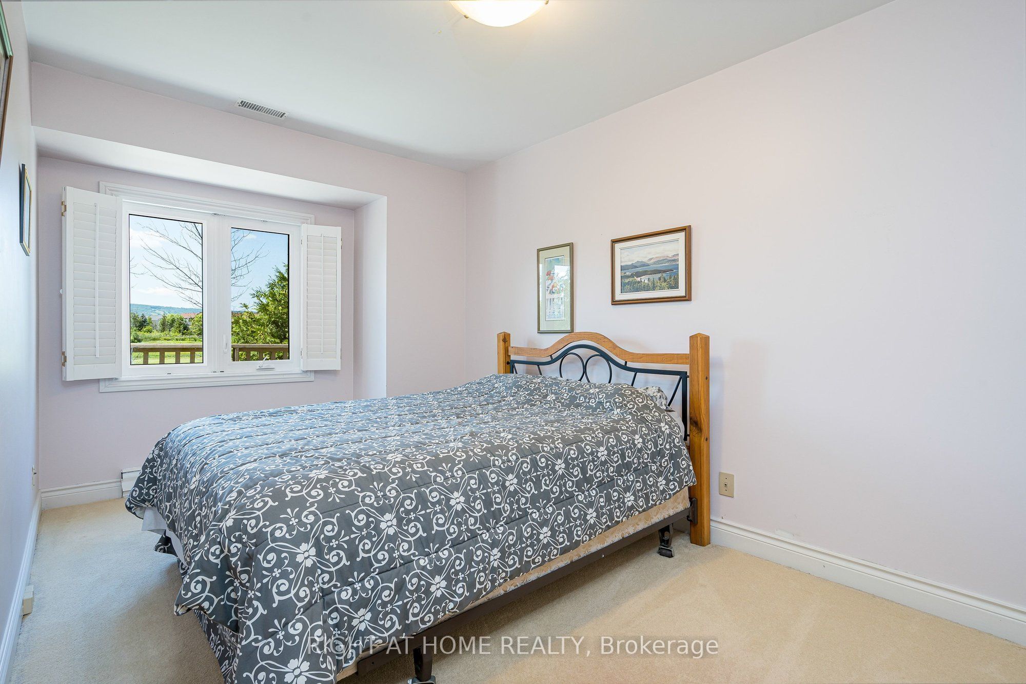 569 Oxbow Crescent Property Photo 22