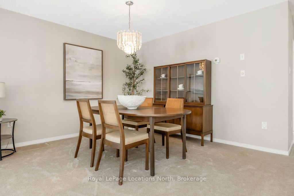 31 Brouwer Crescent Property Photo 8
