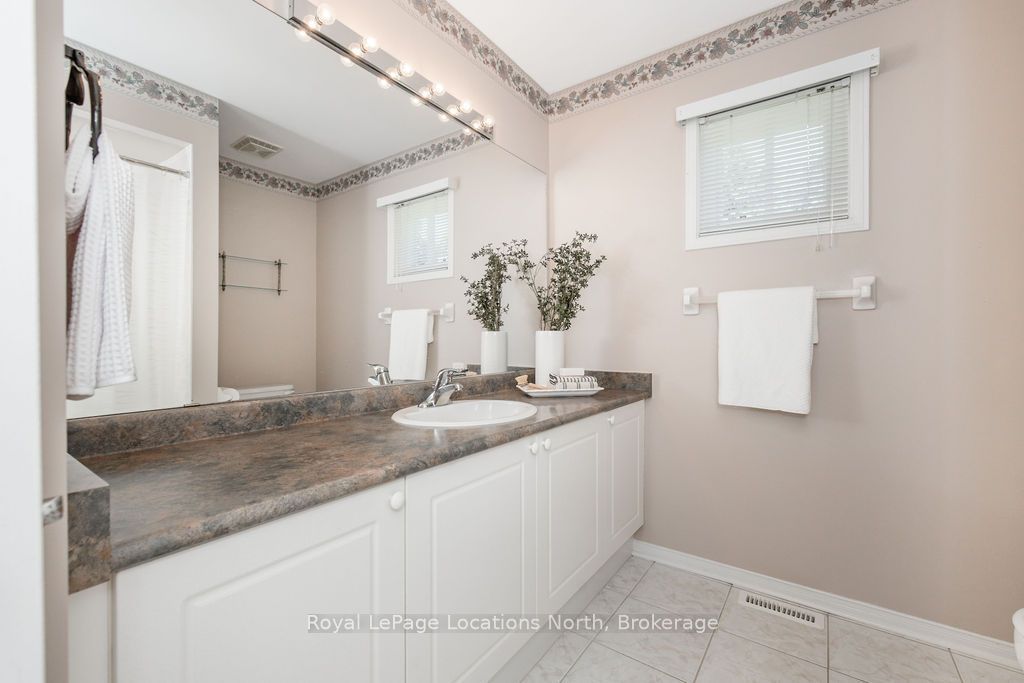 31 Brouwer Crescent Property Photo 15