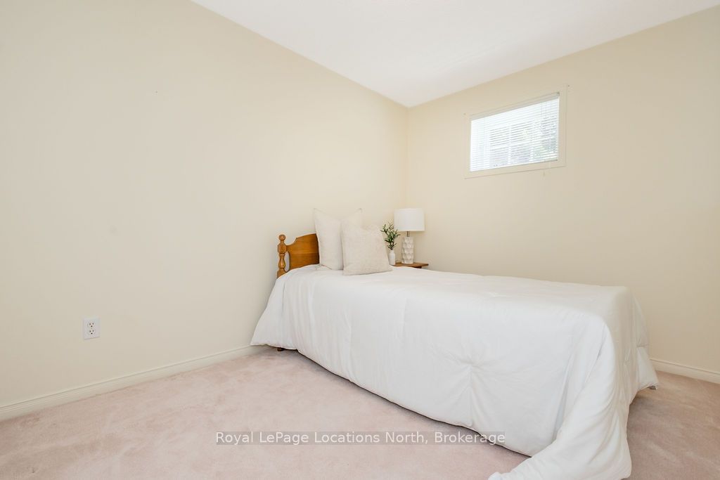 31 Brouwer Crescent Property Photo 22