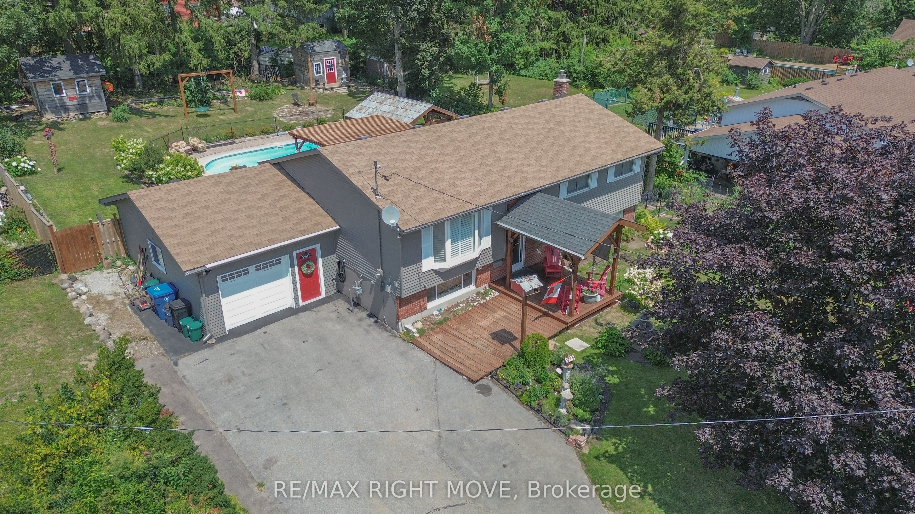 424 Homewood Avenue Property Photo 1