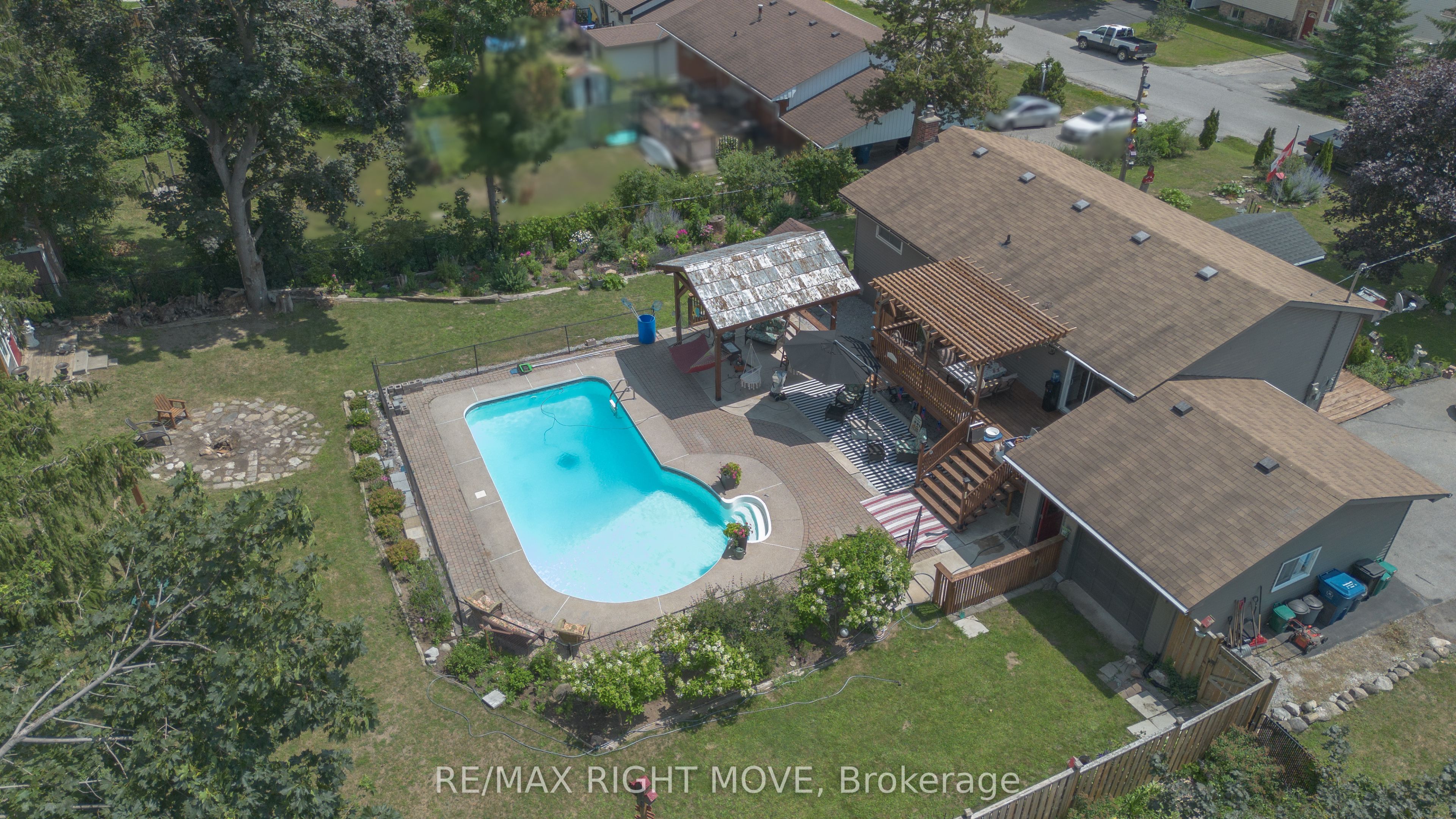 424 Homewood Avenue Property Photo 4