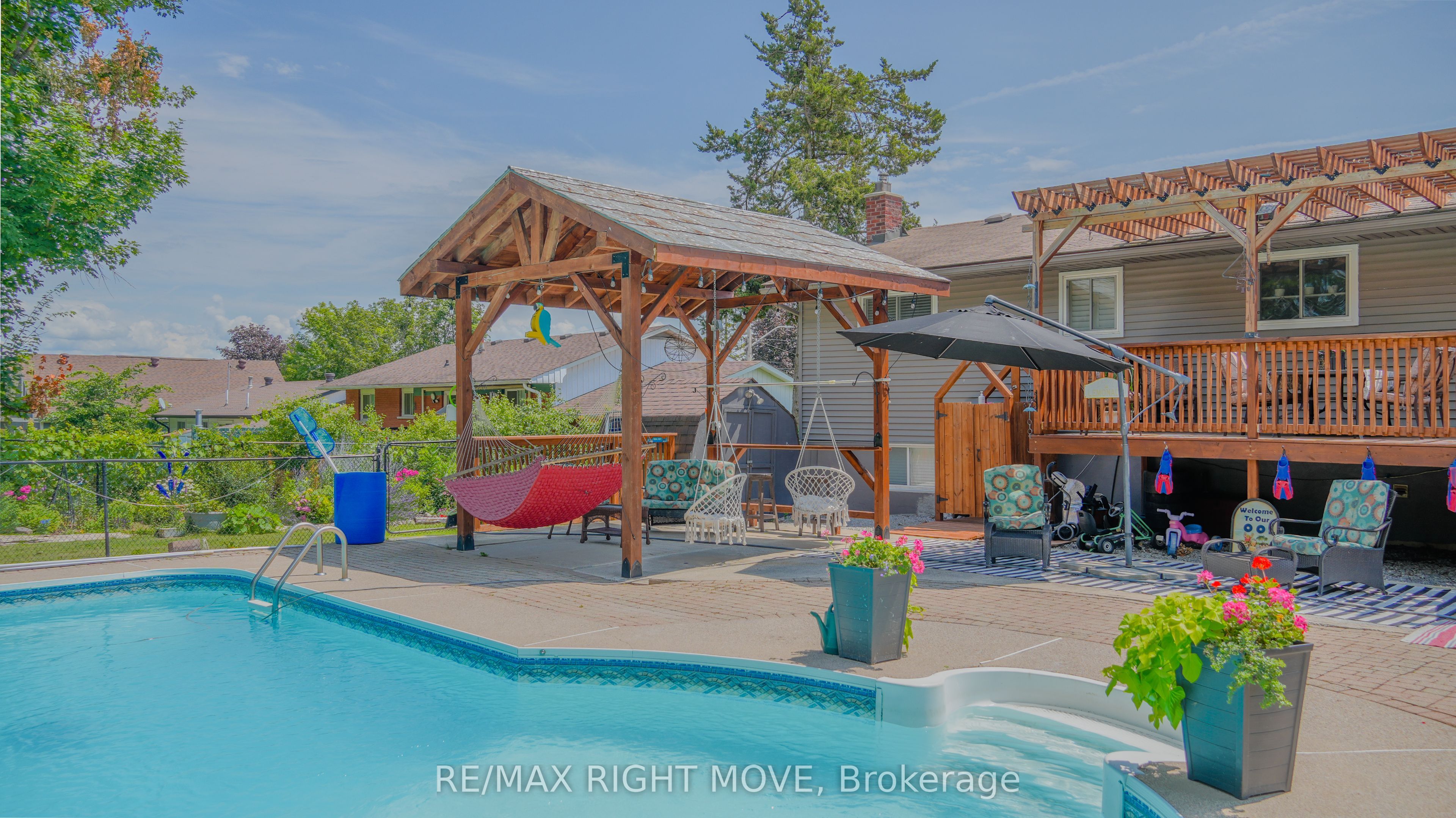 424 Homewood Avenue Property Photo 8