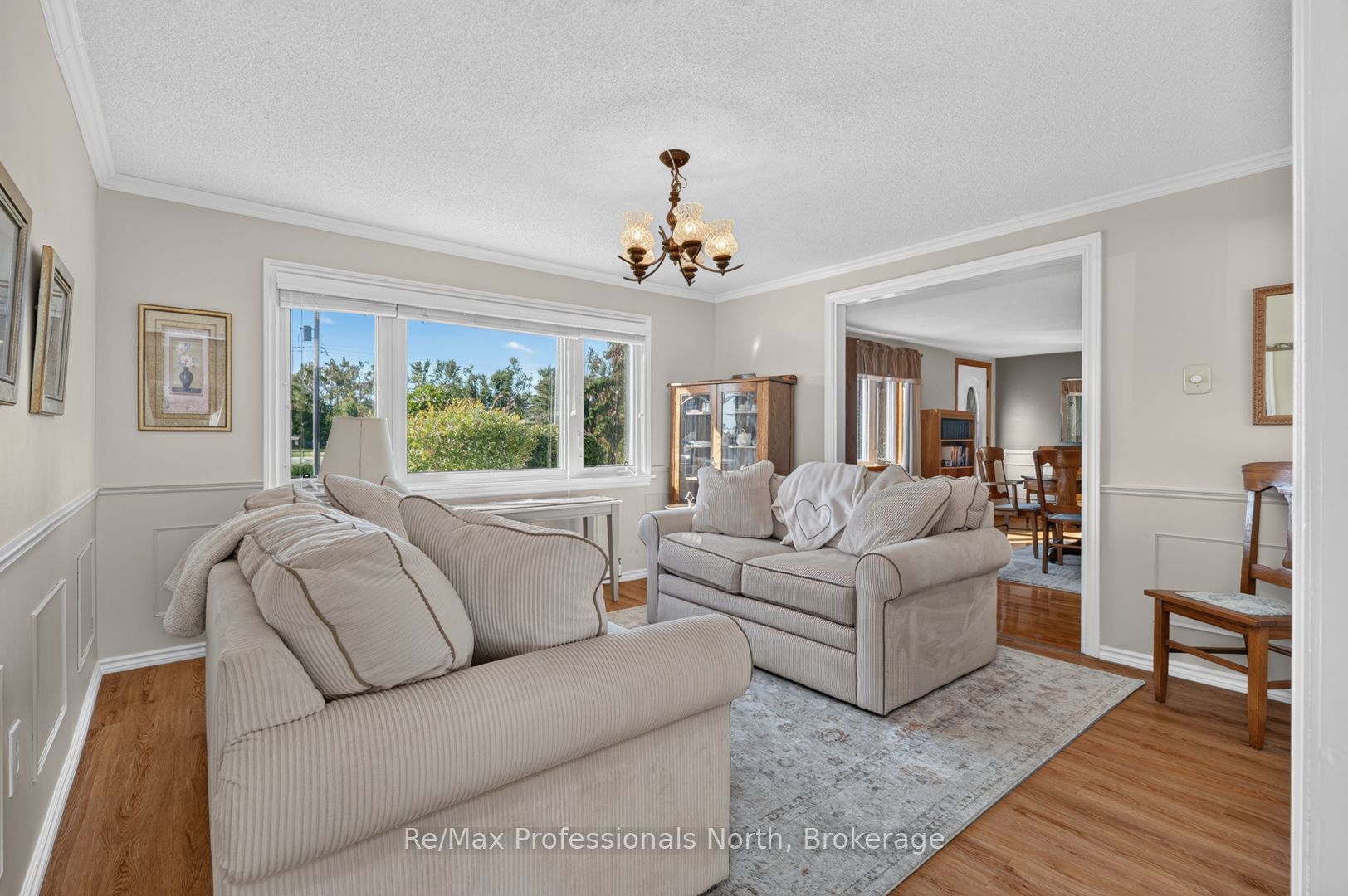 2381 11 Highway Property Photo 5