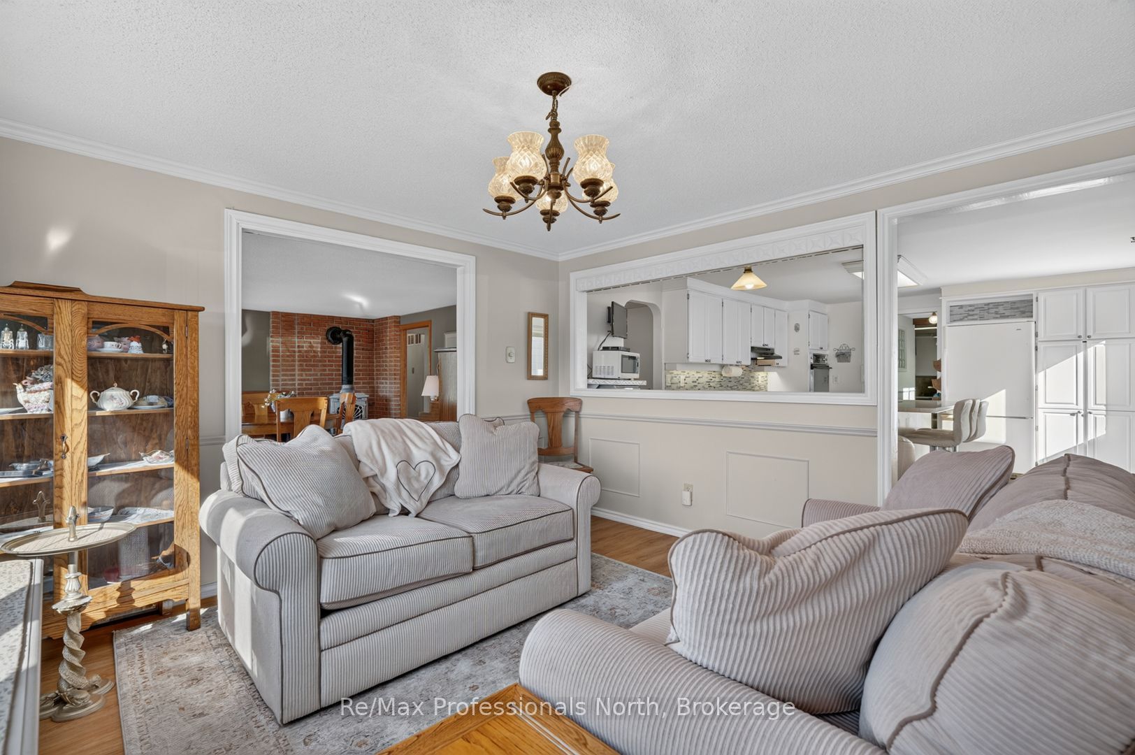 2381 11 Highway Property Photo 6