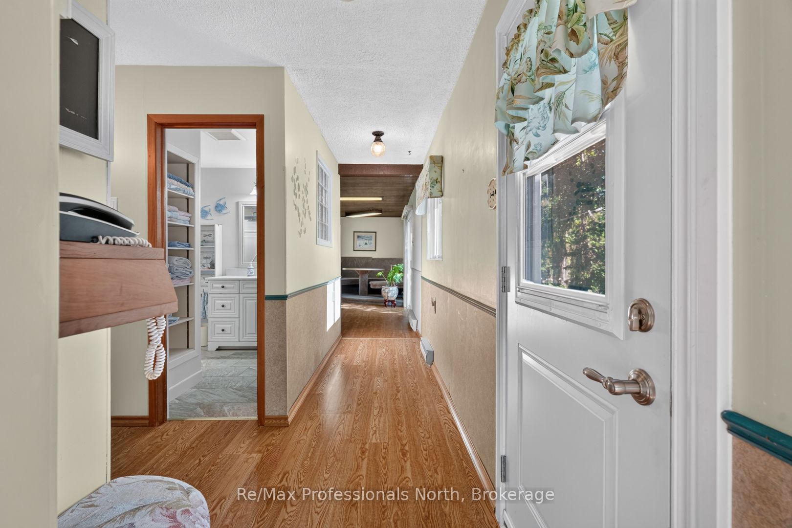 2381 11 Highway Property Photo 16