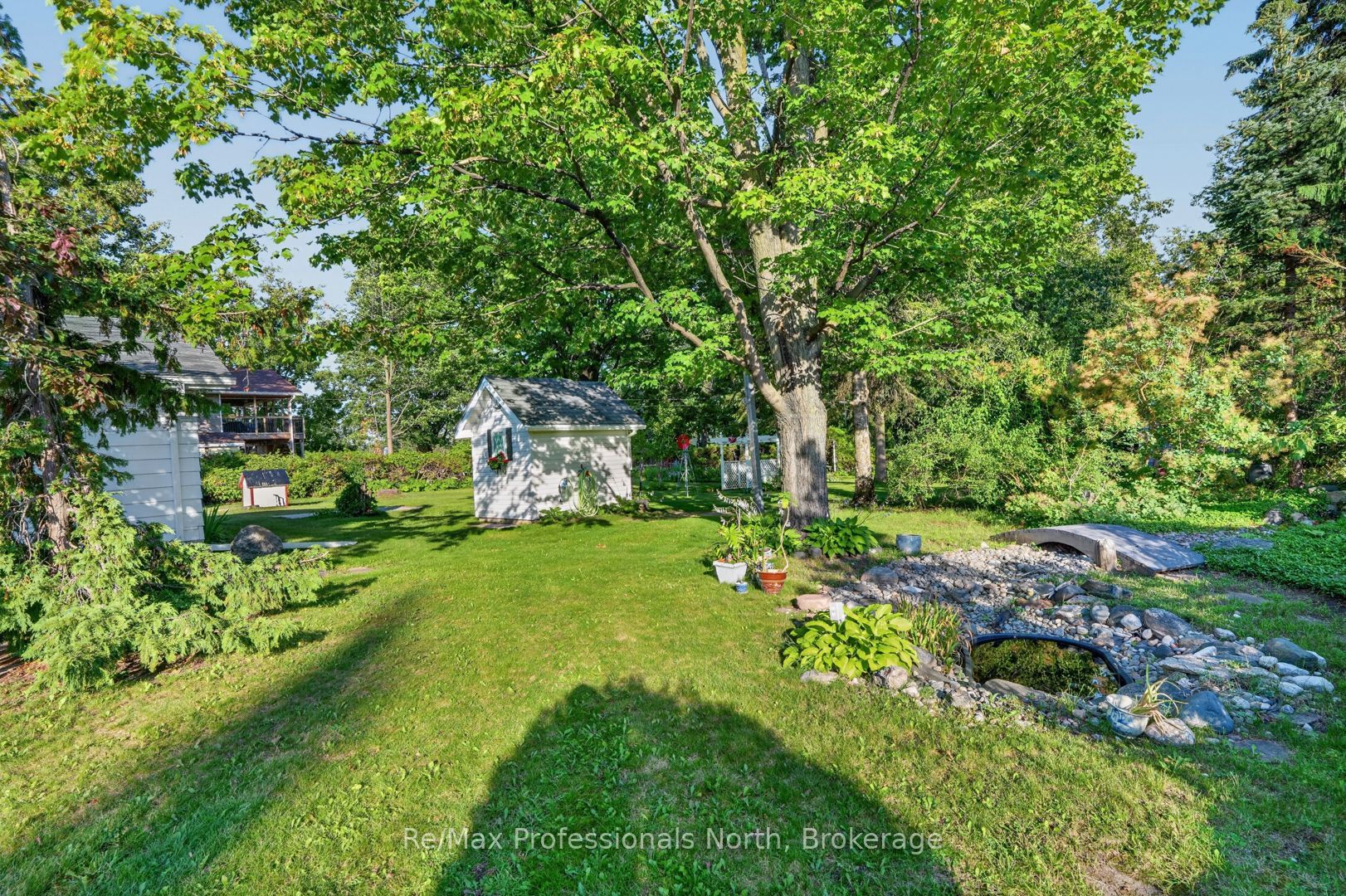 2381 11 Highway Property Photo 33