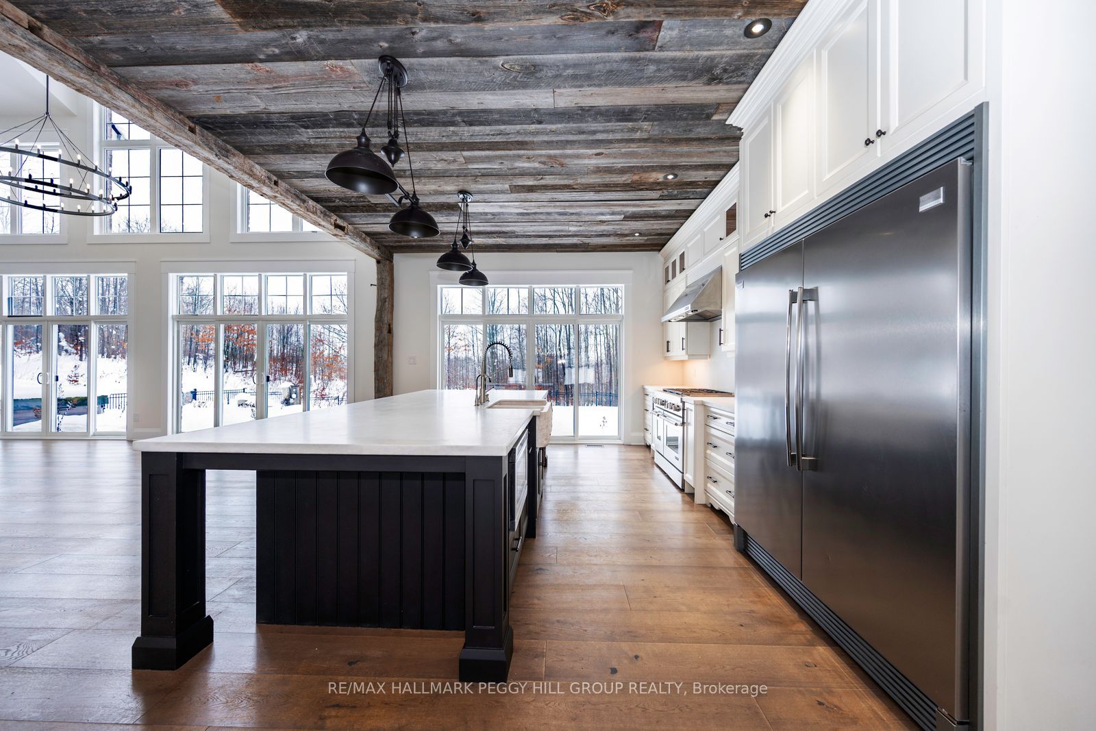 16 Heron Boulevard Property Photo 8