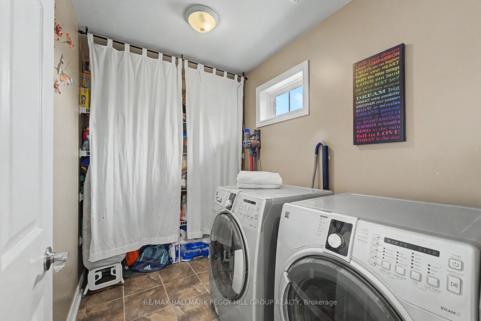 16 Blackbird Lane Property Photo 18