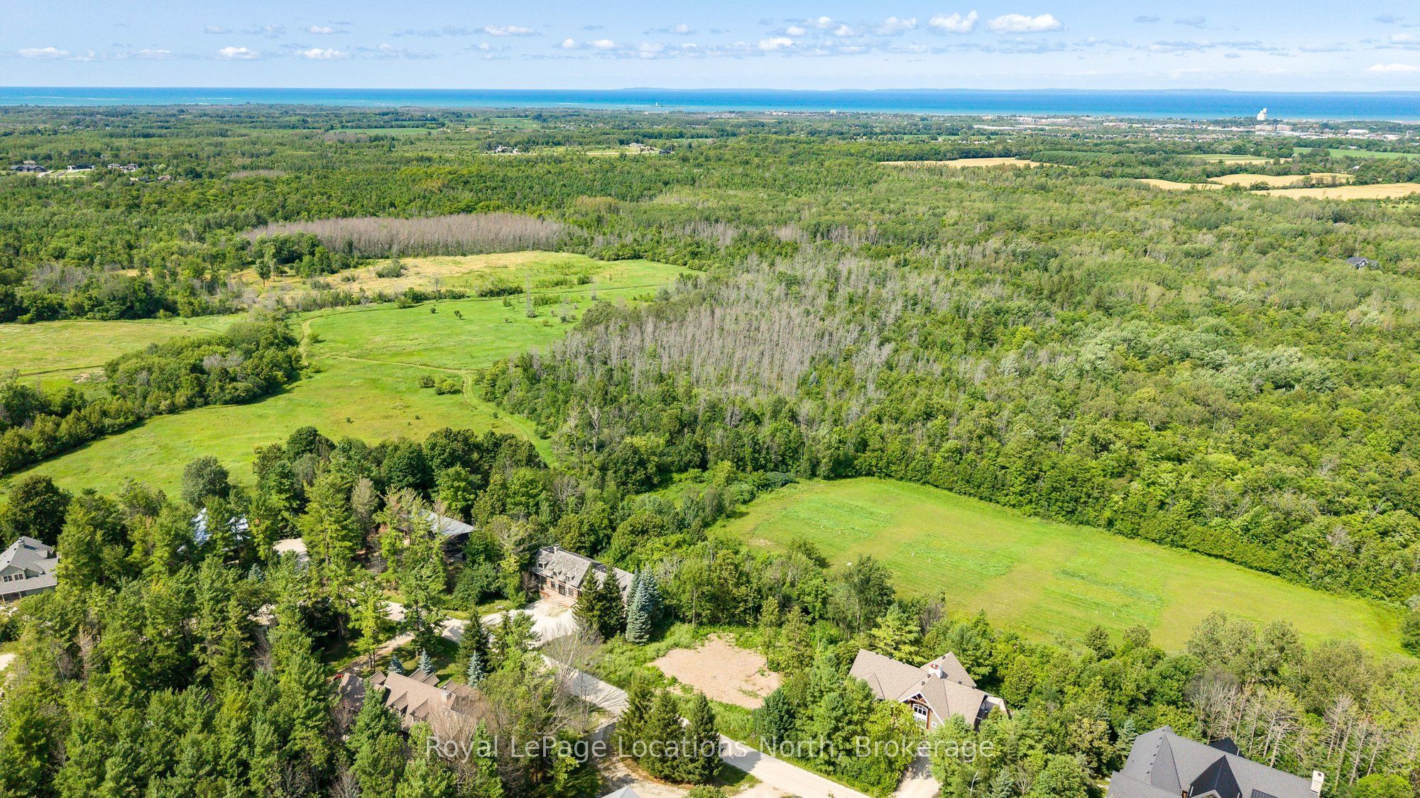 11 Osler Pines Drive Property Photo 10