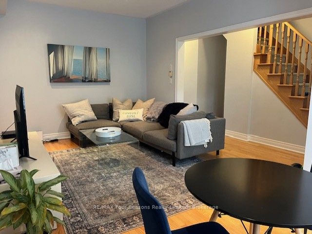 29 North Maple Street Property Photo 6