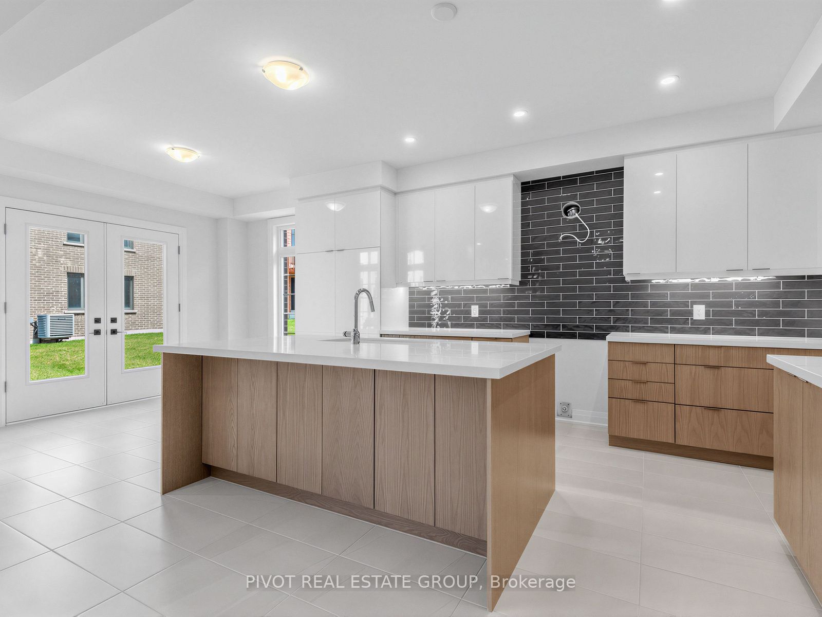 31 Sassafras Road Property Photo 13
