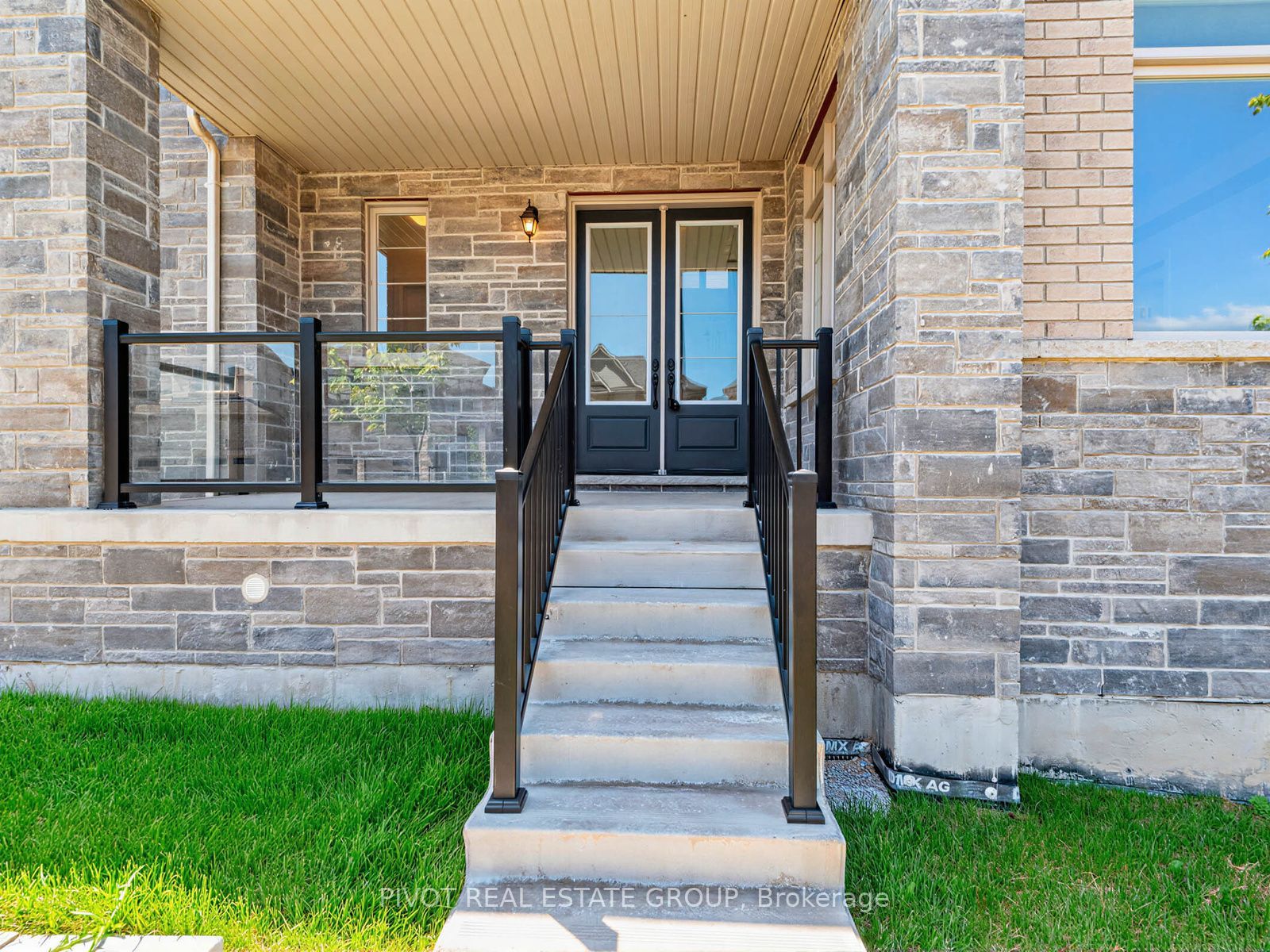 36 Sassafras Road Property Photo 2