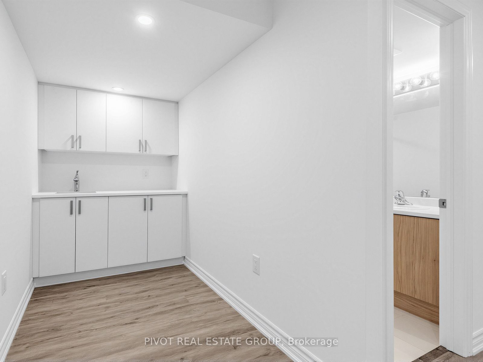 70 Calypso Avenue Property Photo 38