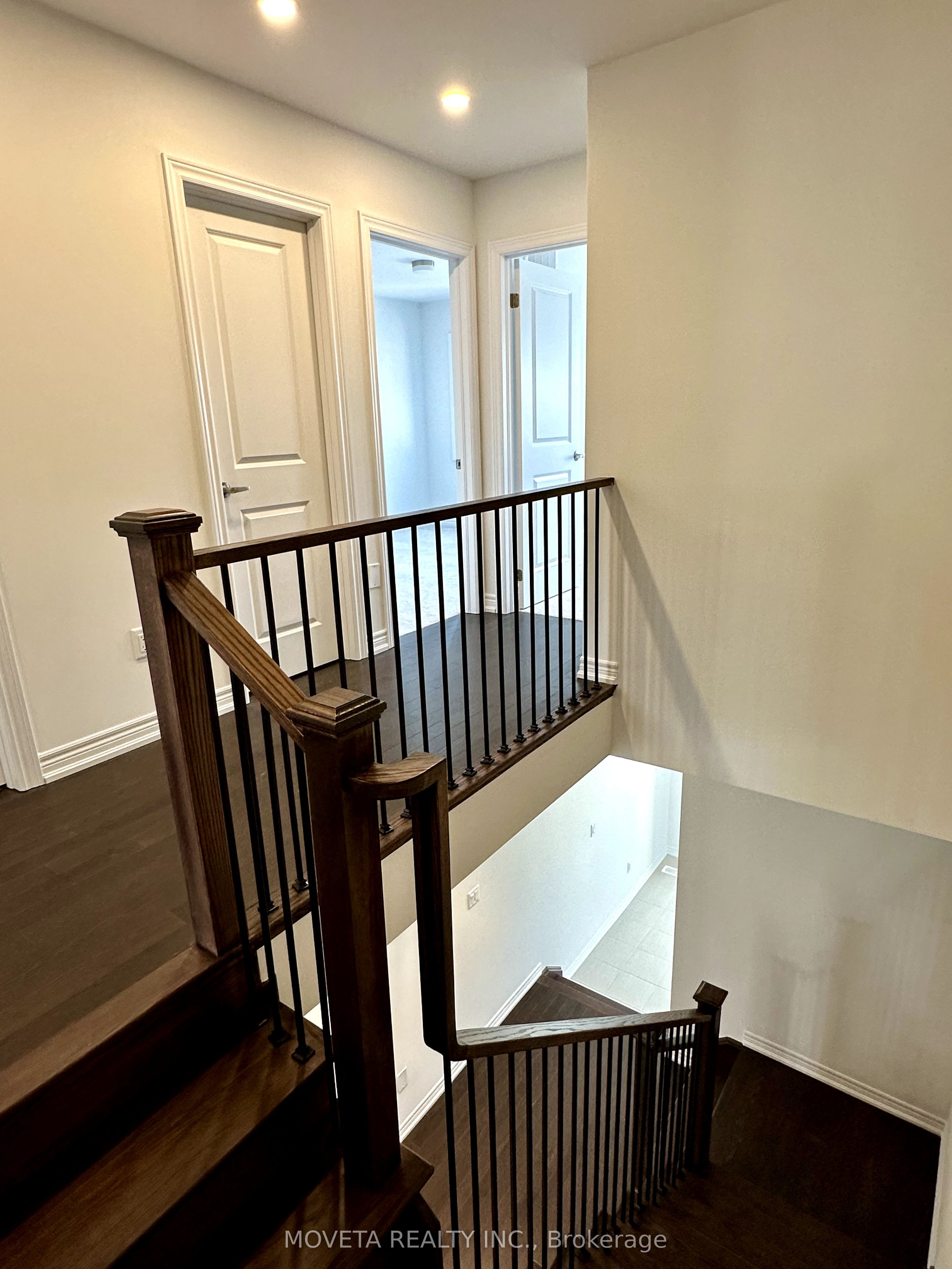 13 Milady Crescent Property Photo 19