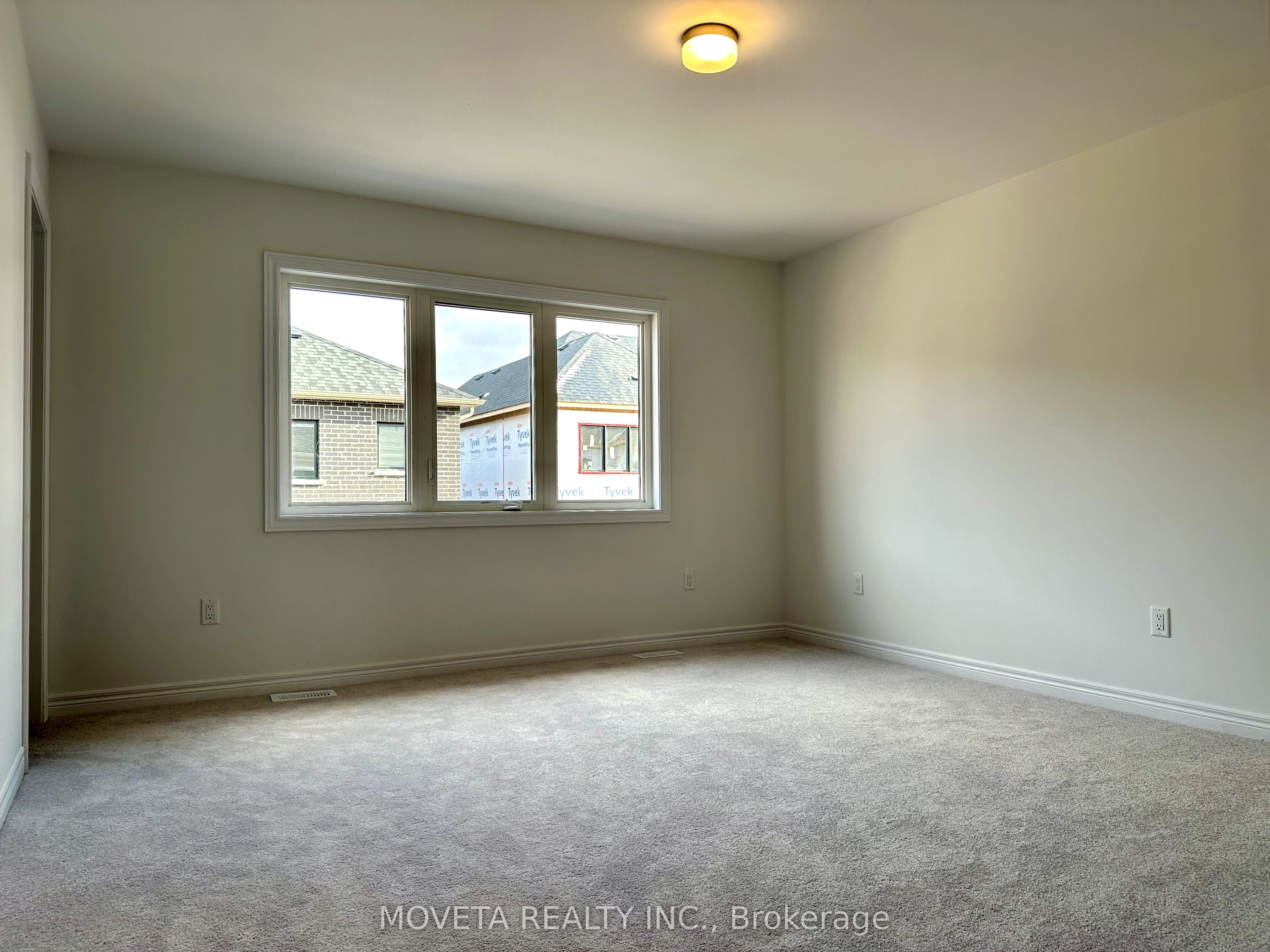 13 Milady Crescent Property Photo 23