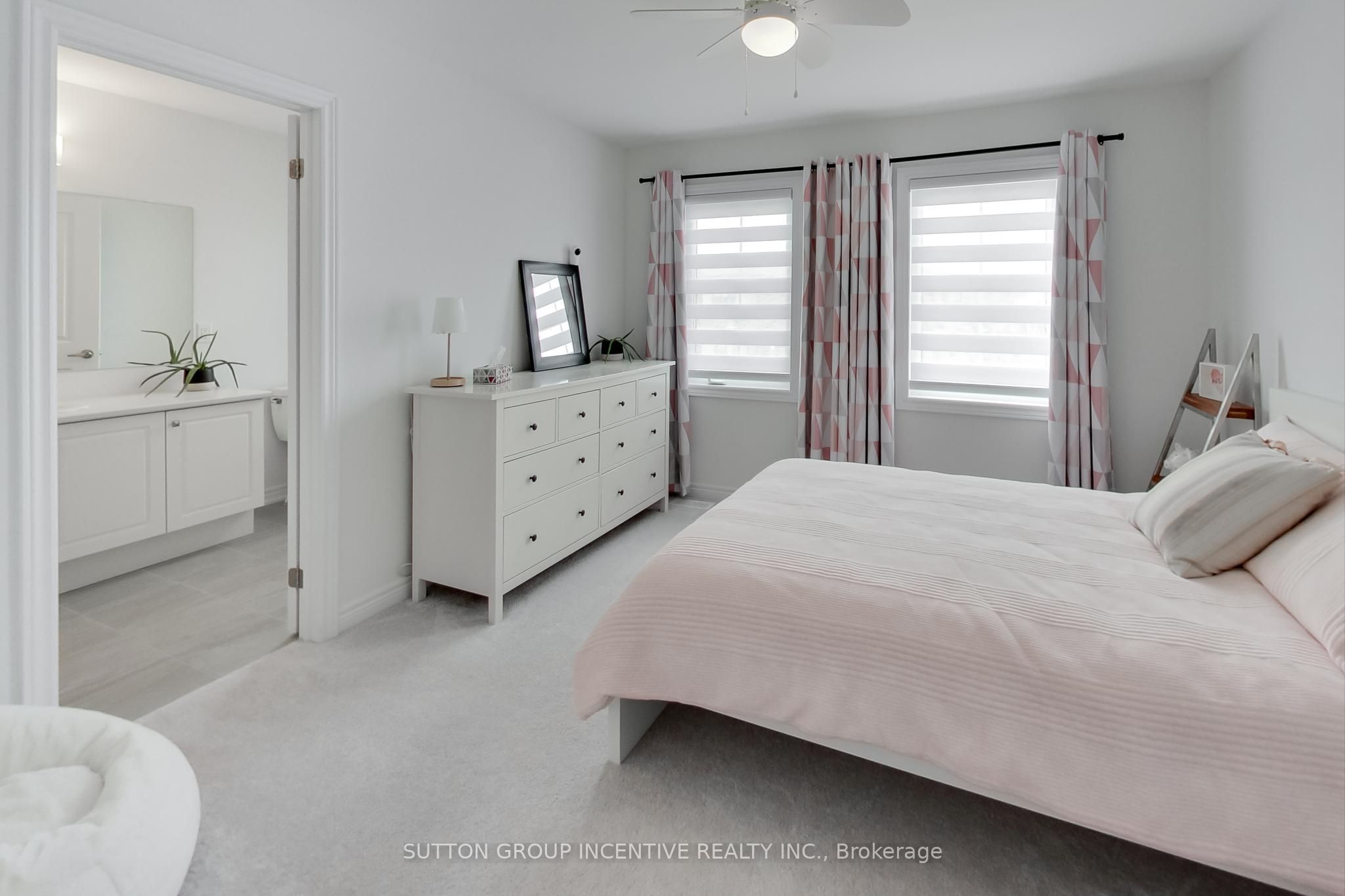 13 Abbey Crescent Property Photo 25