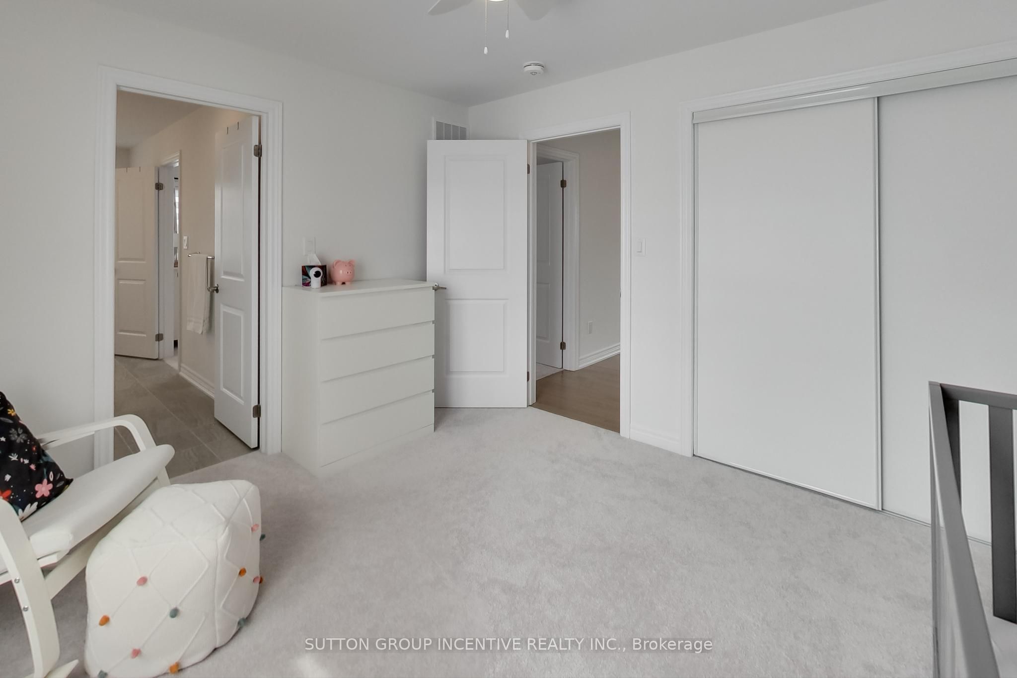 13 Abbey Crescent Property Photo 29