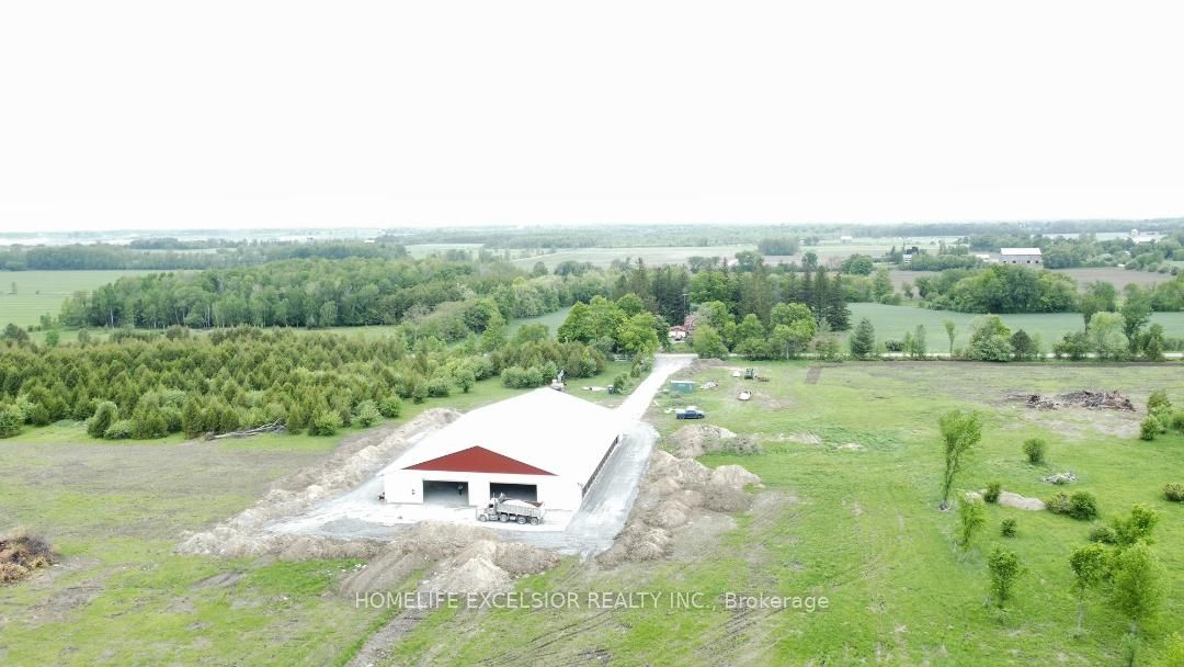 1854 5 Side Road Property Photo 1