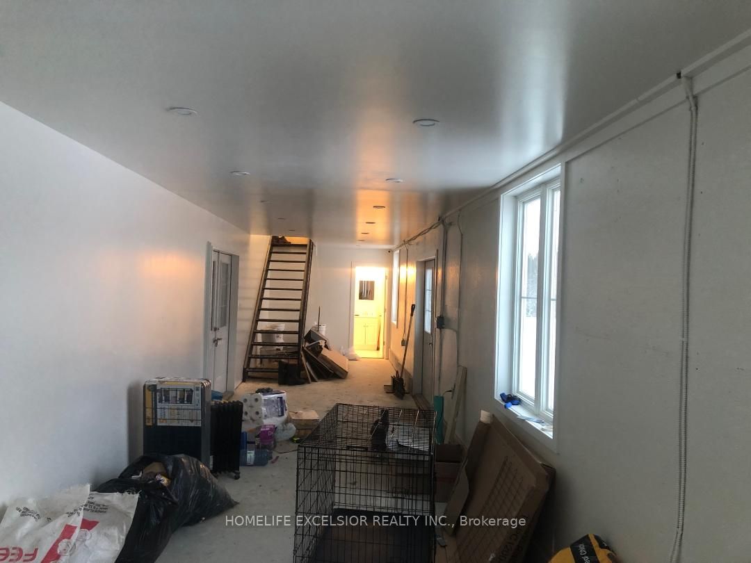 1854 5 Side Road Property Photo 18