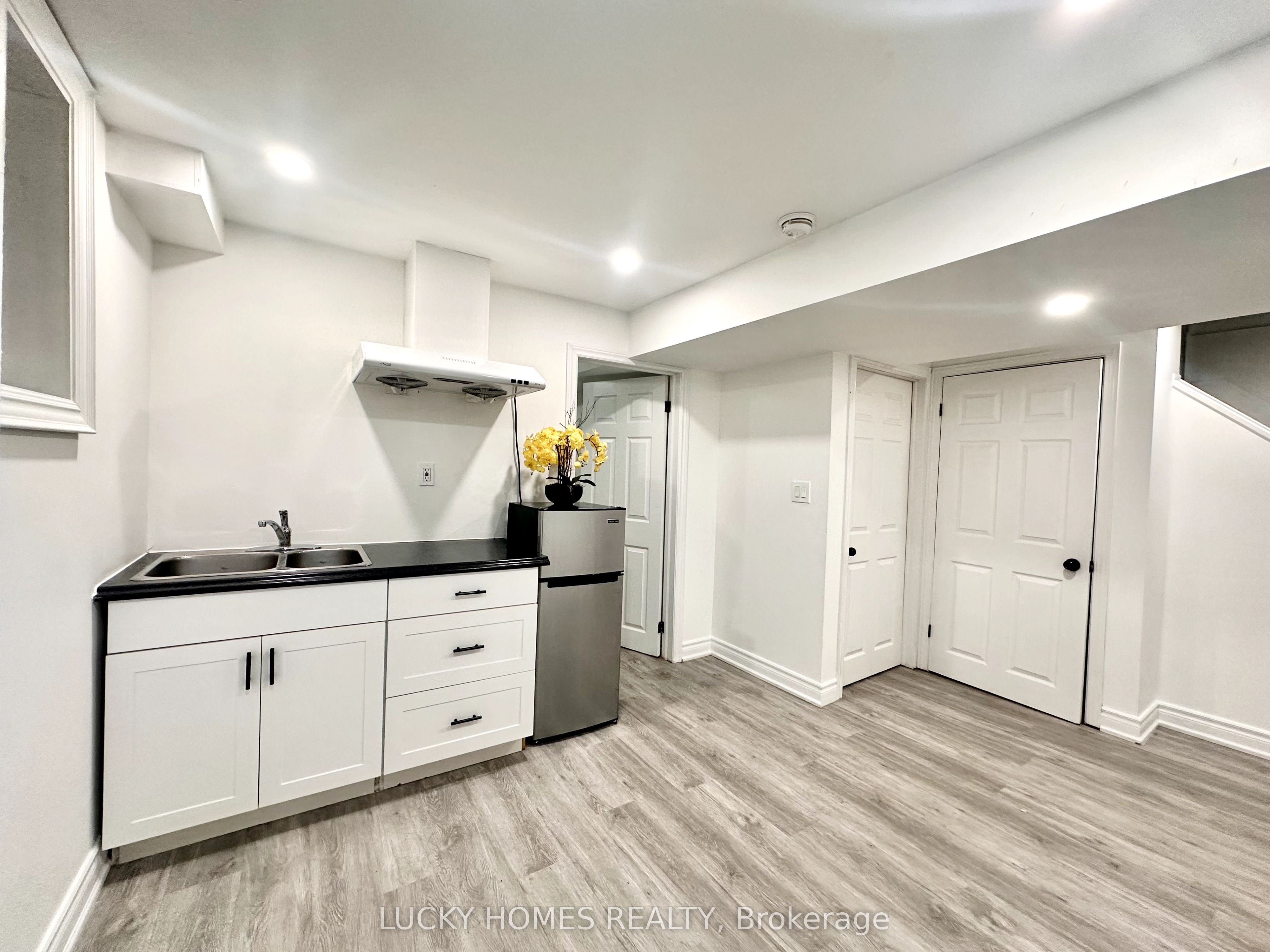 39 Laidlaw Drive Property Photo 14