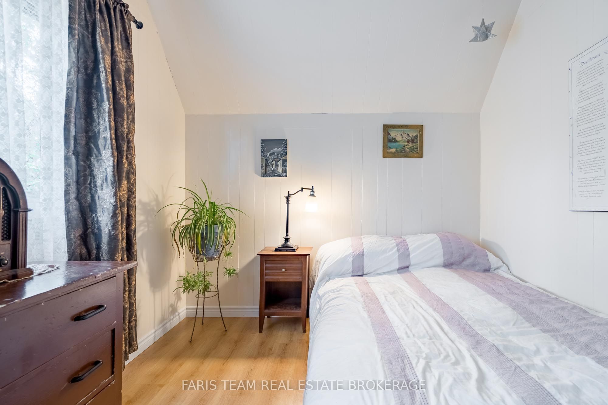338 Gloucester Street Property Photo 18