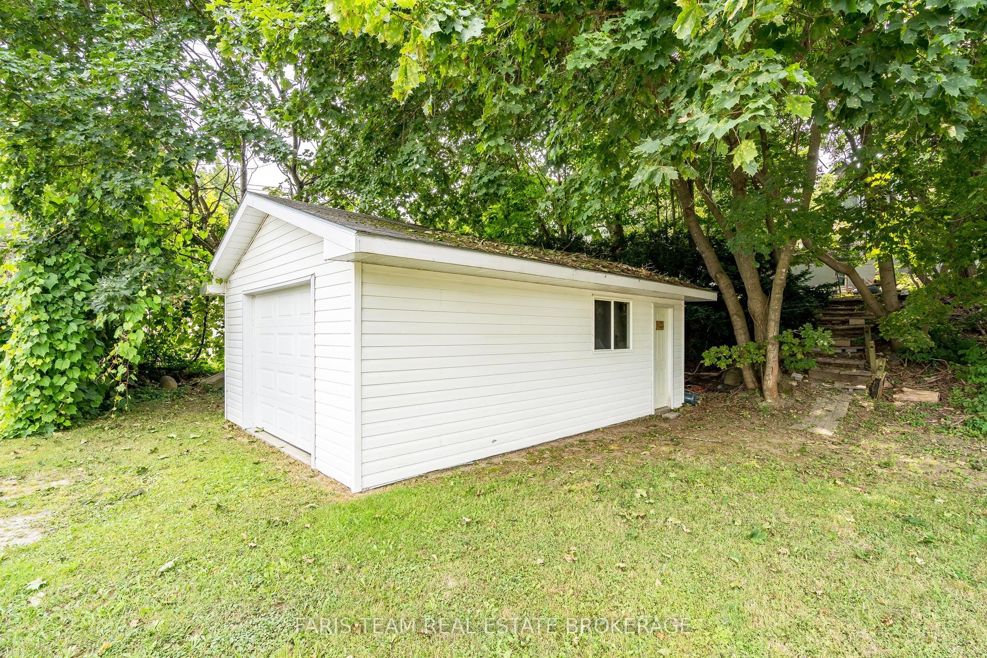338 Gloucester Street Property Photo 35