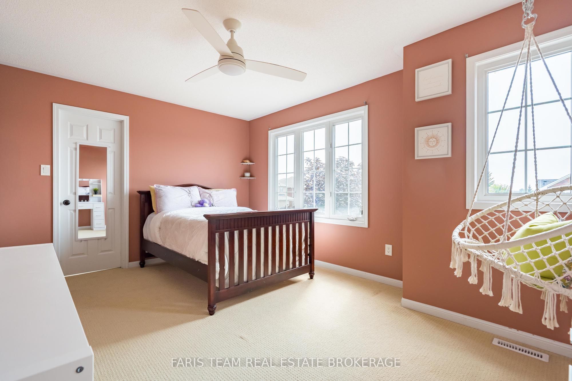 111 Monarchy Street Property Photo 21