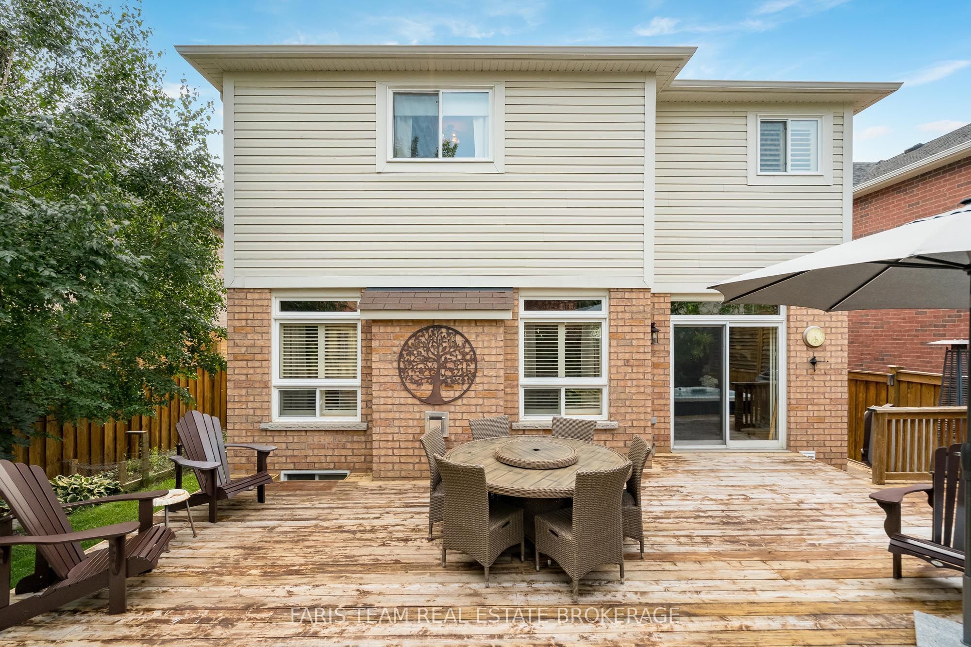 111 Monarchy Street Property Photo 33