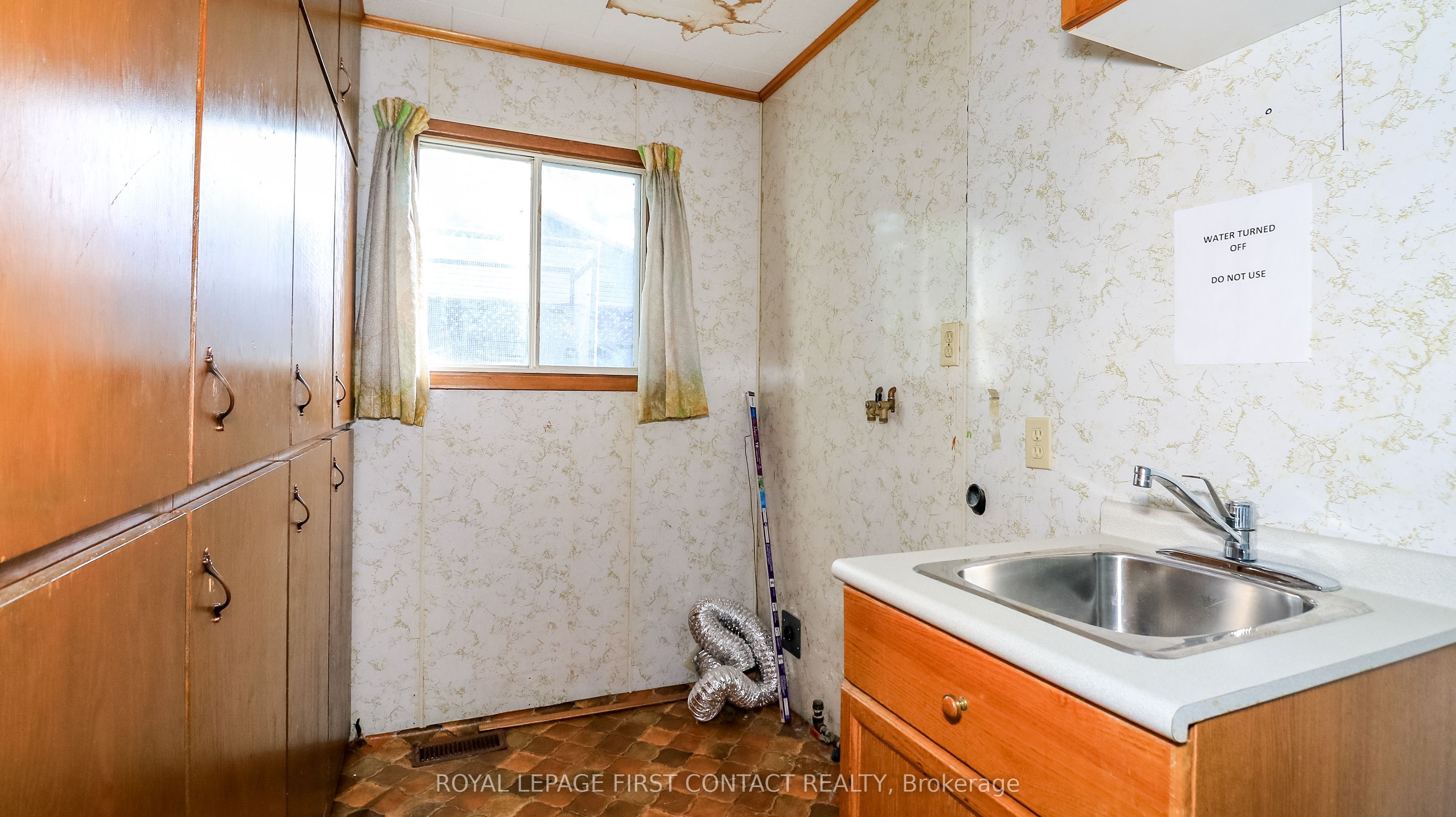 21 Sunnidale Road Property Photo 33