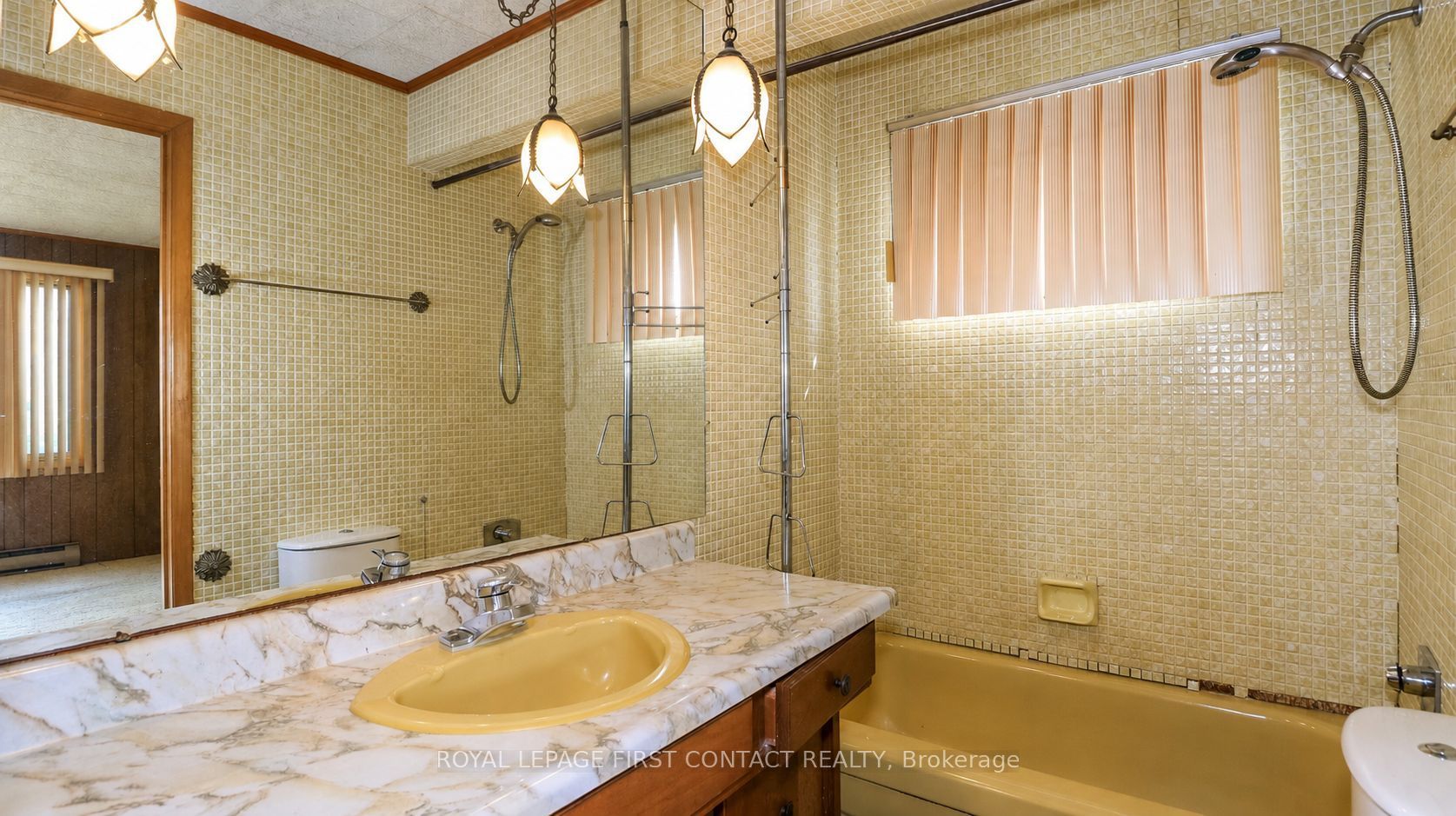 21 Sunnidale Road Property Photo 38