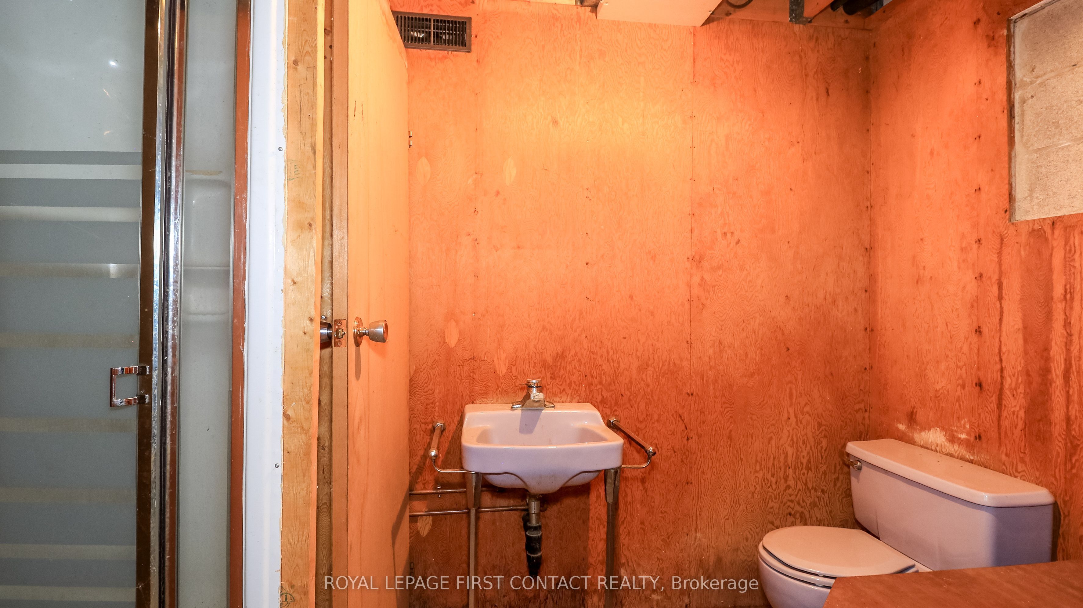 21 Sunnidale Road Property Photo 48