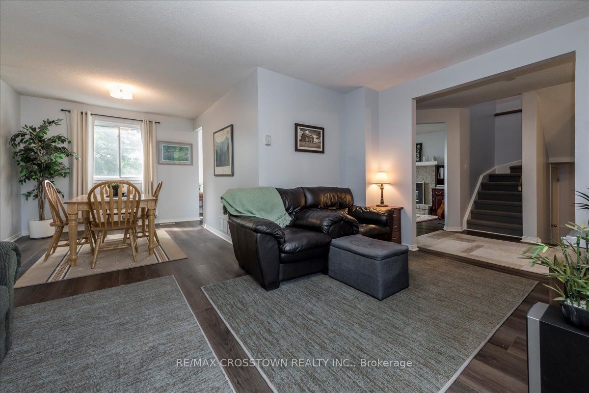 17 Knicely Road Property Photo 5