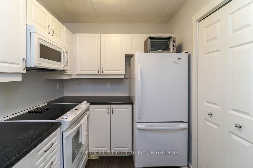 15 Dawson Drive 6 Property Photo 9