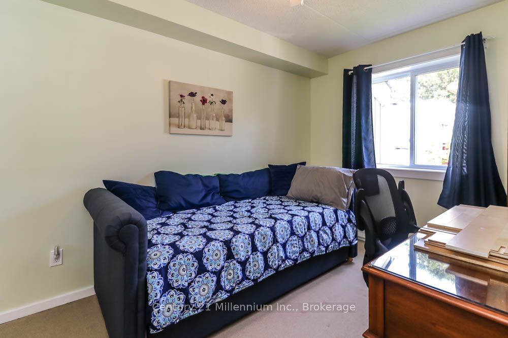 15 Dawson Drive 6 Property Photo 14