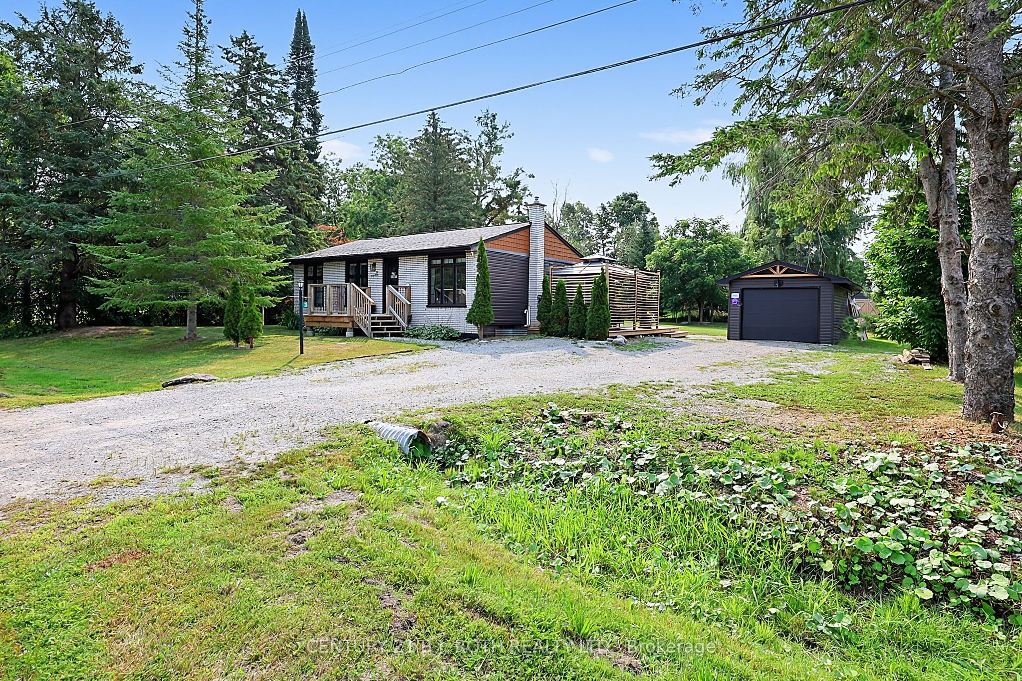 25 Glengrove Avenue Property Photo 1