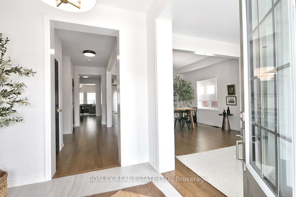259 Centre Street Property Photo 4