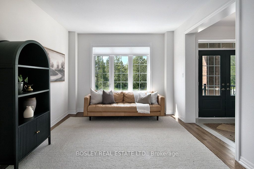 259 Centre Street Property Photo 5