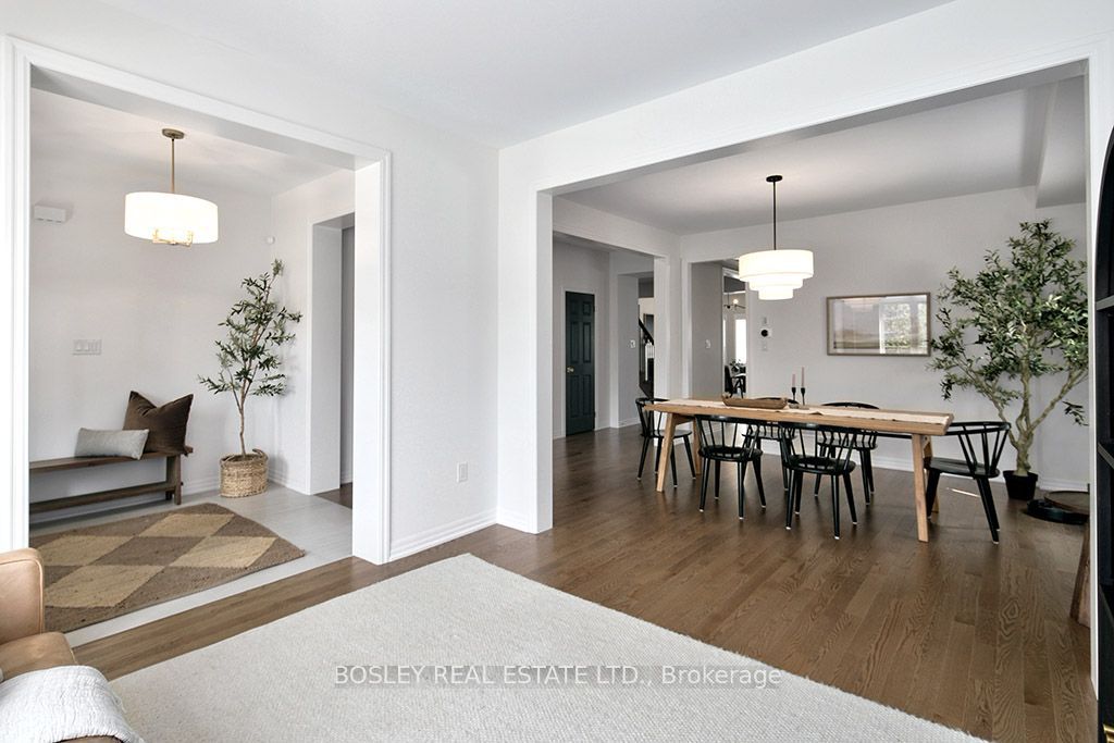 259 Centre Street Property Photo 6