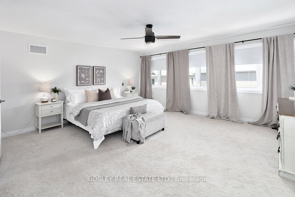 259 Centre Street Property Photo 22