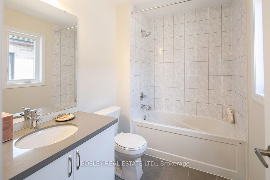 259 Centre Street Property Photo 26