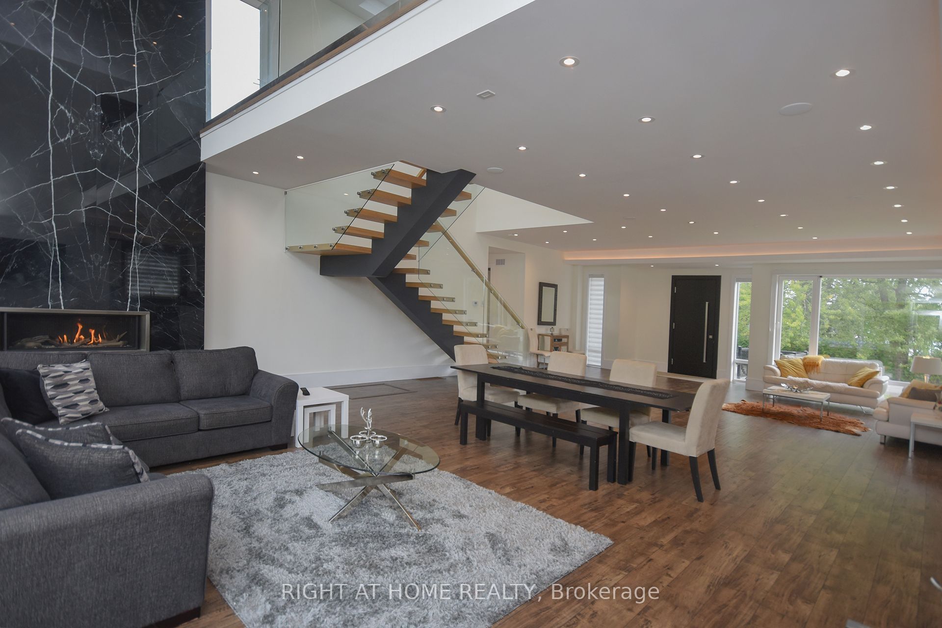 56 Sallows Drive Property Photo 12