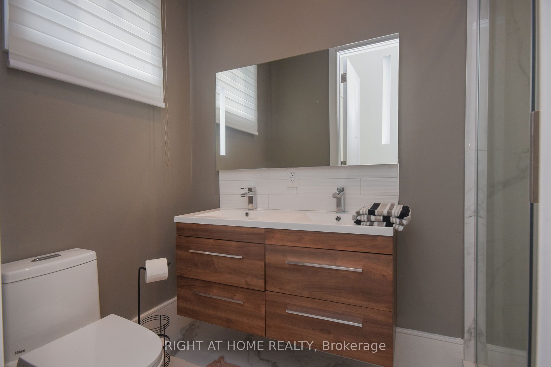56 Sallows Drive Property Photo 26