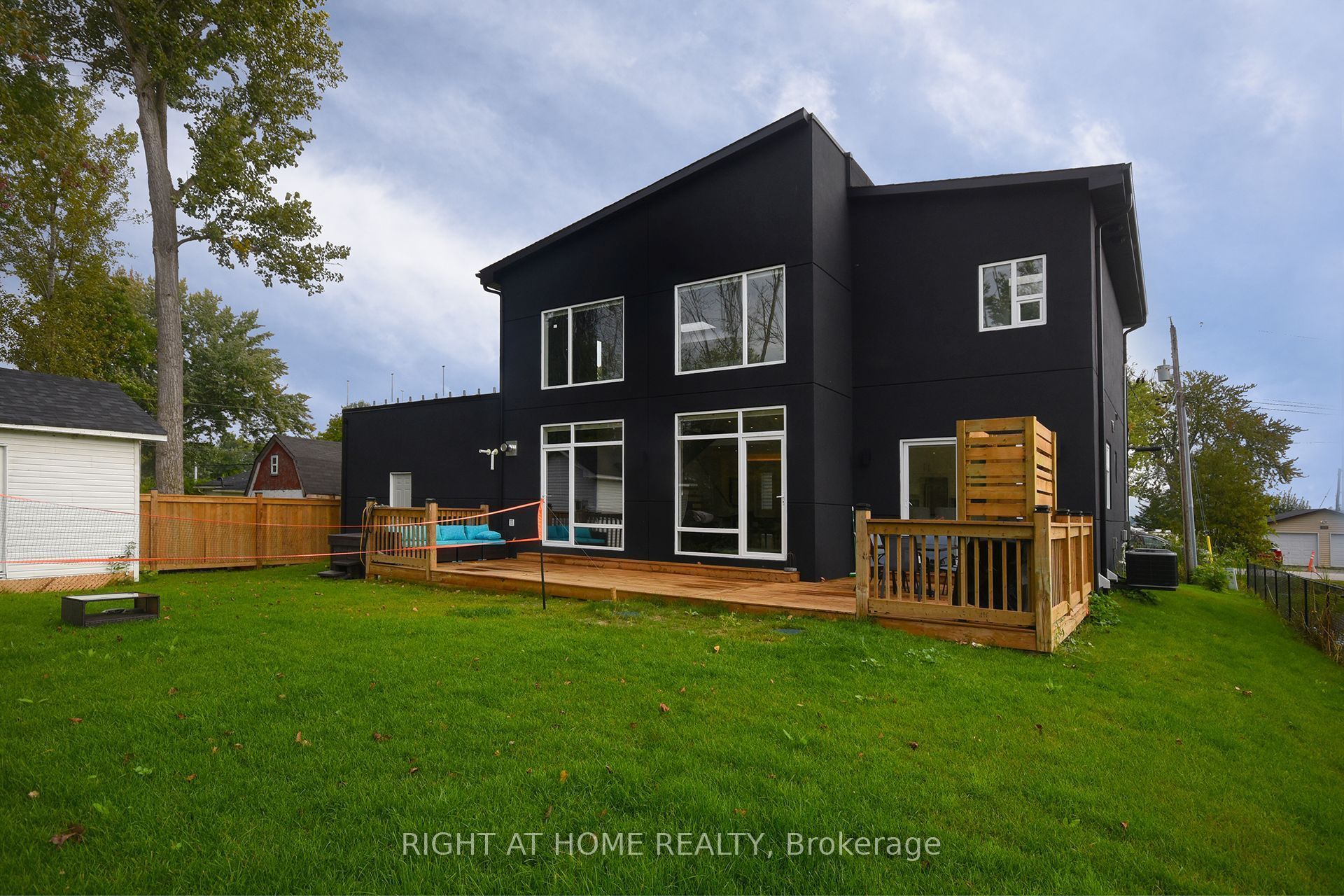 56 Sallows Drive Property Photo 45