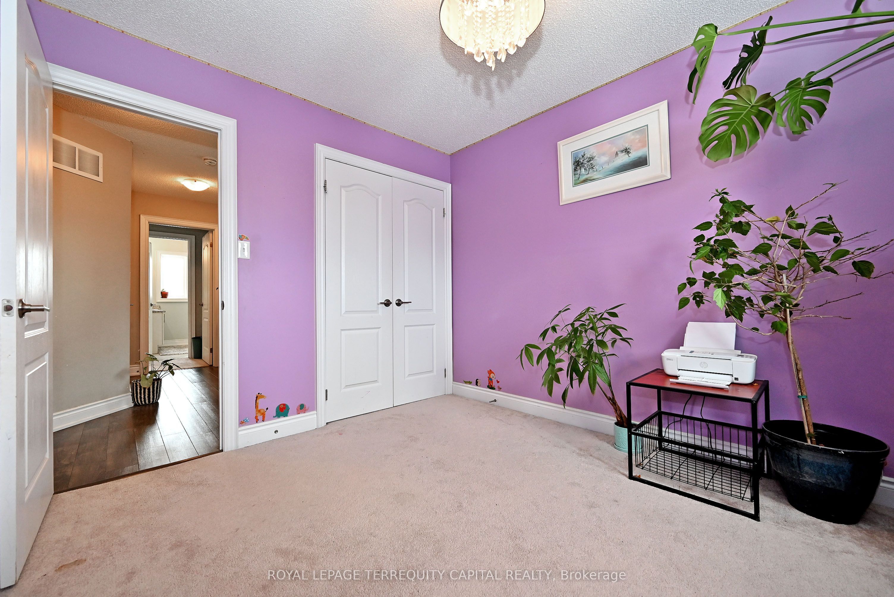 31 Madelaine Drive 6 Property Photo 33