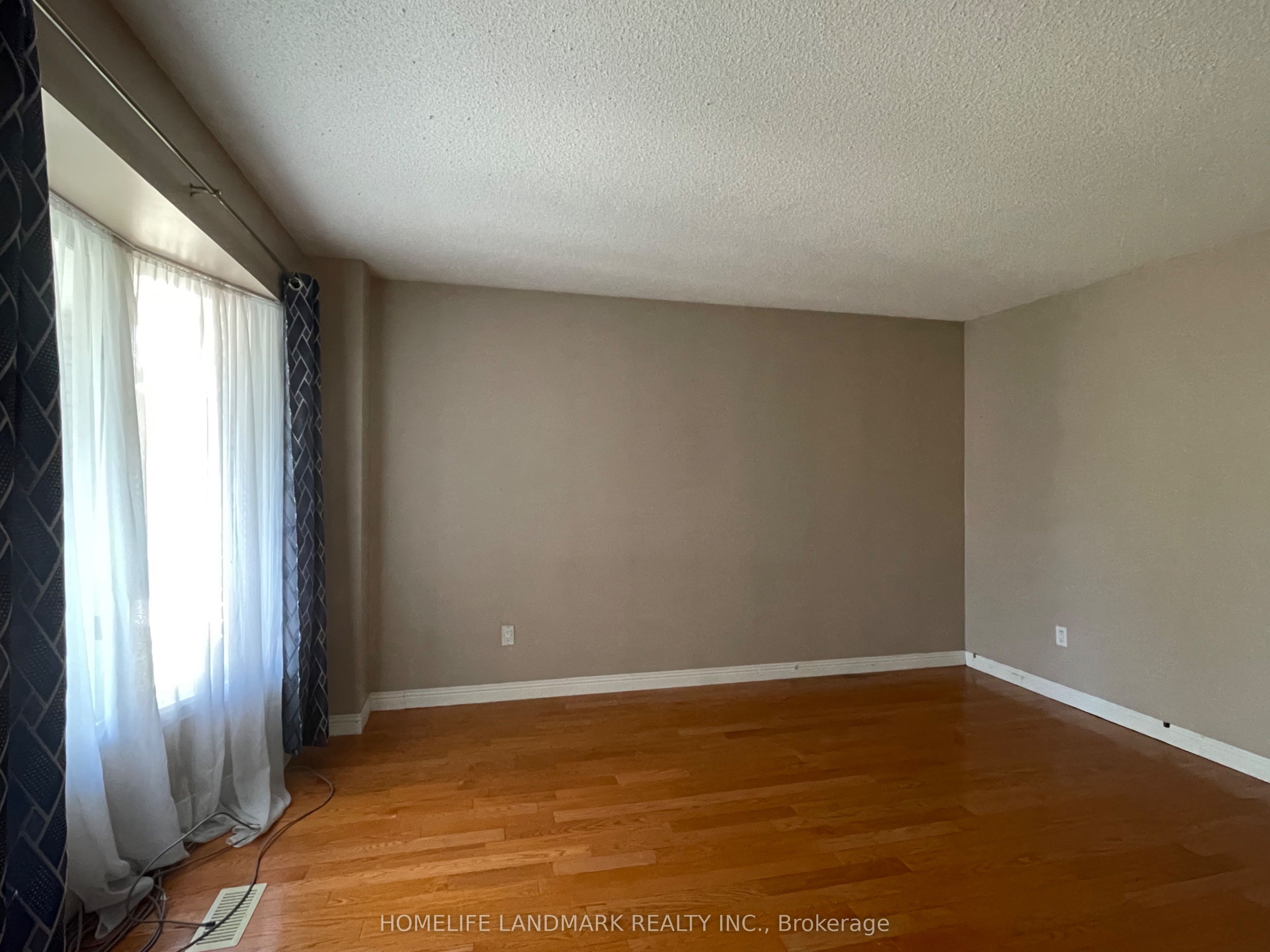11 Orwell Crescent Main Property Photo 11