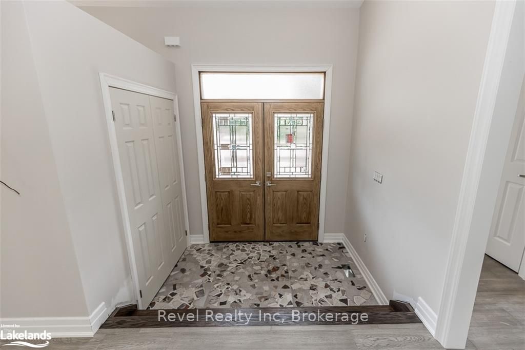 46 Voyageur Drive Property Photo 5