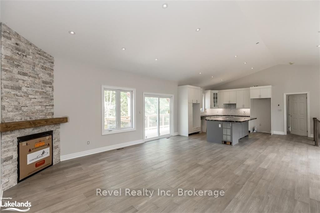 46 Voyageur Drive Property Photo 12