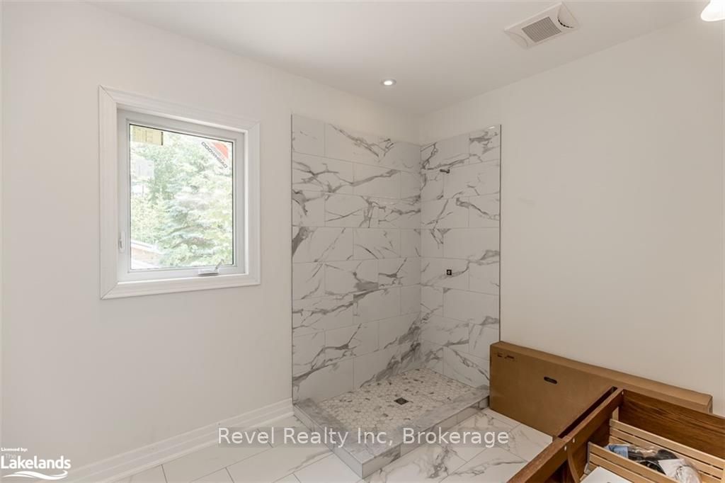 46 Voyageur Drive Property Photo 23
