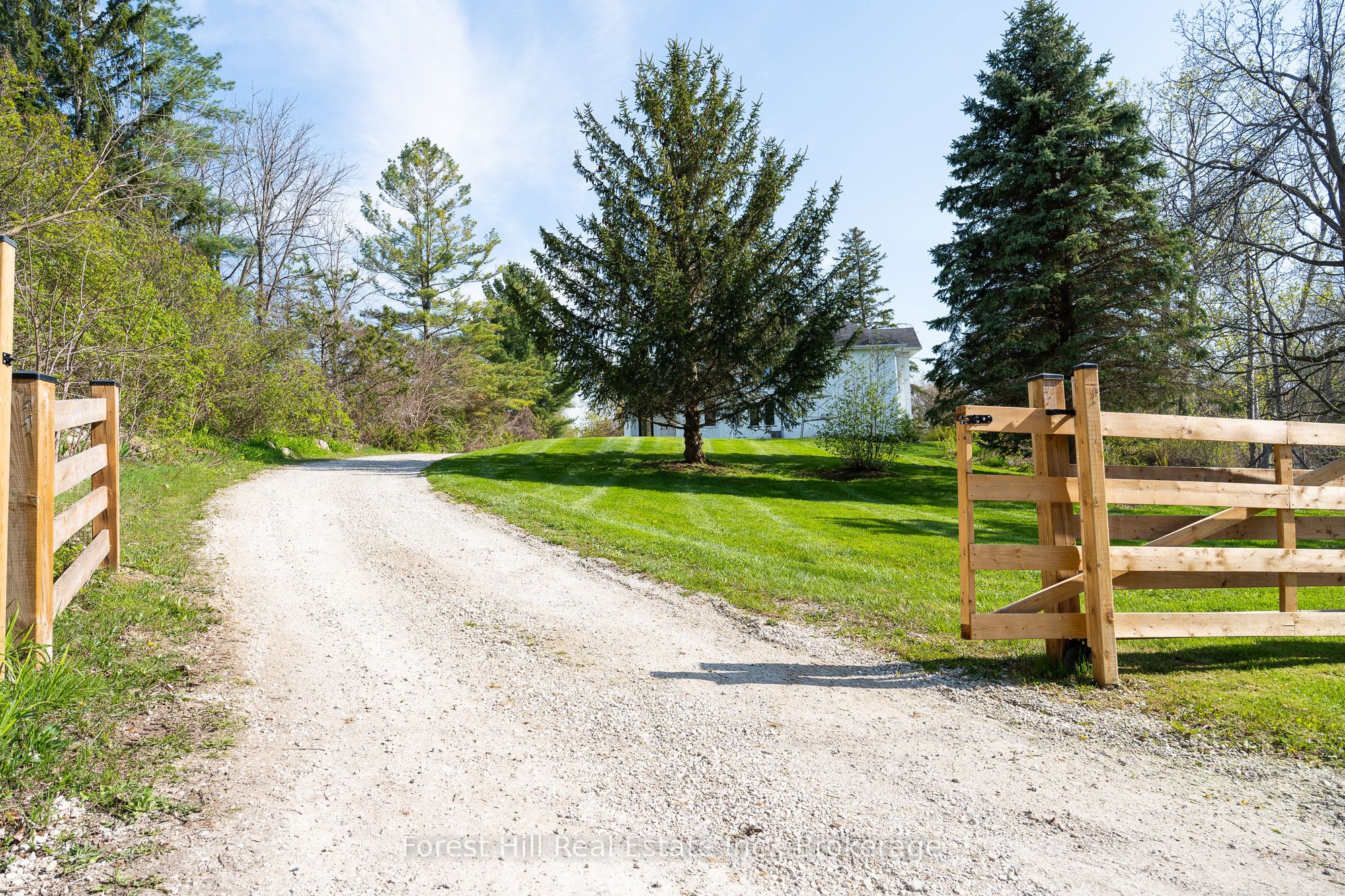 7599 36/37 Nottawasaga Side Road E Property Photo 6